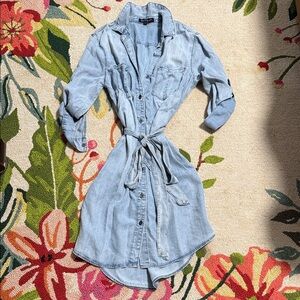 Velvet Heart Light Blue Denim Top